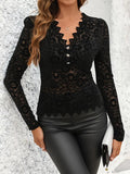 Wear A Western-style Blouse Inside