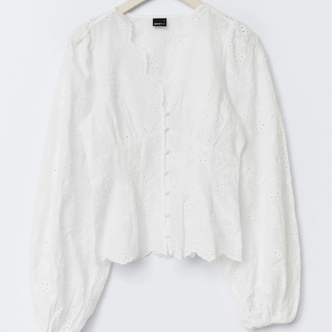 Lace-trimmed Casual Solid-color Women's Shirt
