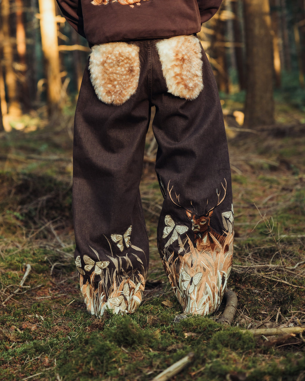 "DEER" JEANS