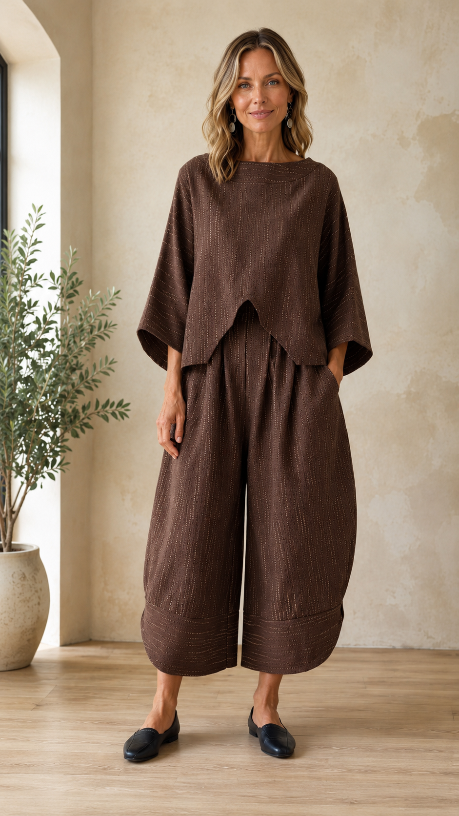 Elegant Textured Two-Piece Top & Wide-Leg Pants Set